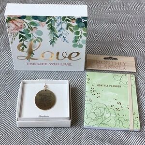 Inspirational gift bundle NWT - Love wordart sign, Monthly planner & keychain